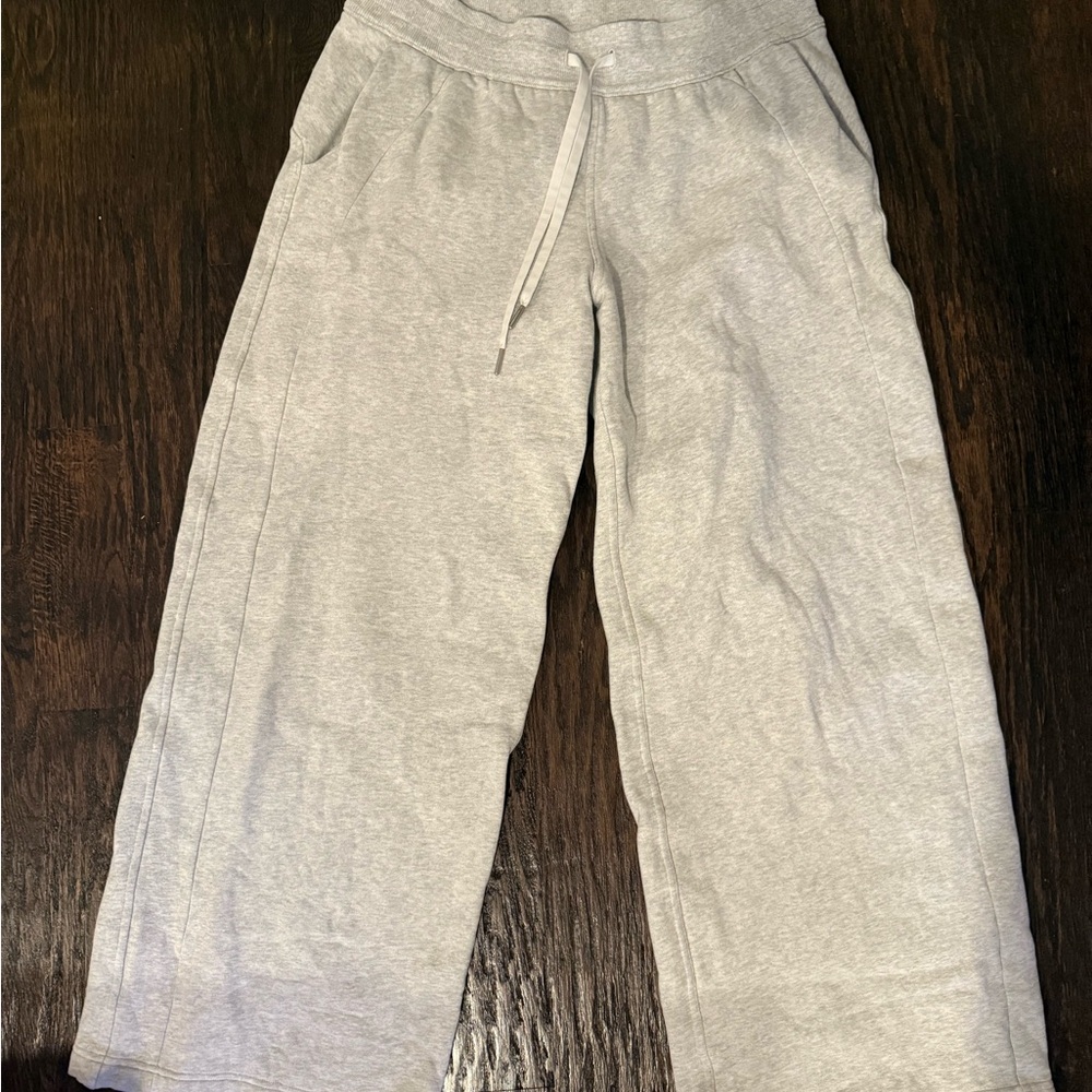 Lululemon Athletica Gray wide leg sweatpants